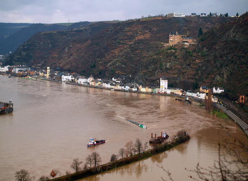 Schiff gesunken St Goarhausen Loreley P068.jpg